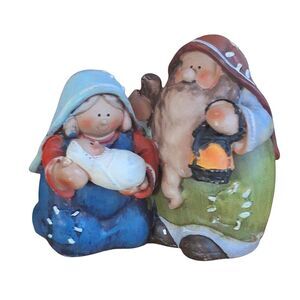 TII COLLECTIONS RESIN NATIVITY HOLY FAMILY FIGURINE Folksy One Solid Piece 5"